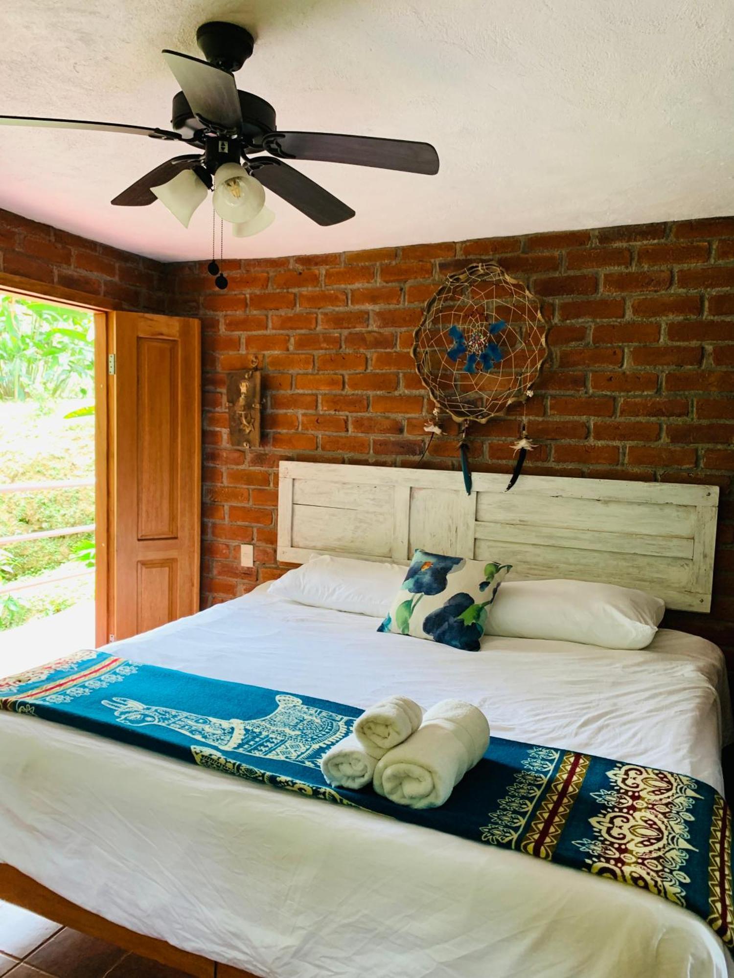 La Casa Del Rio B&B 普约 外观 照片