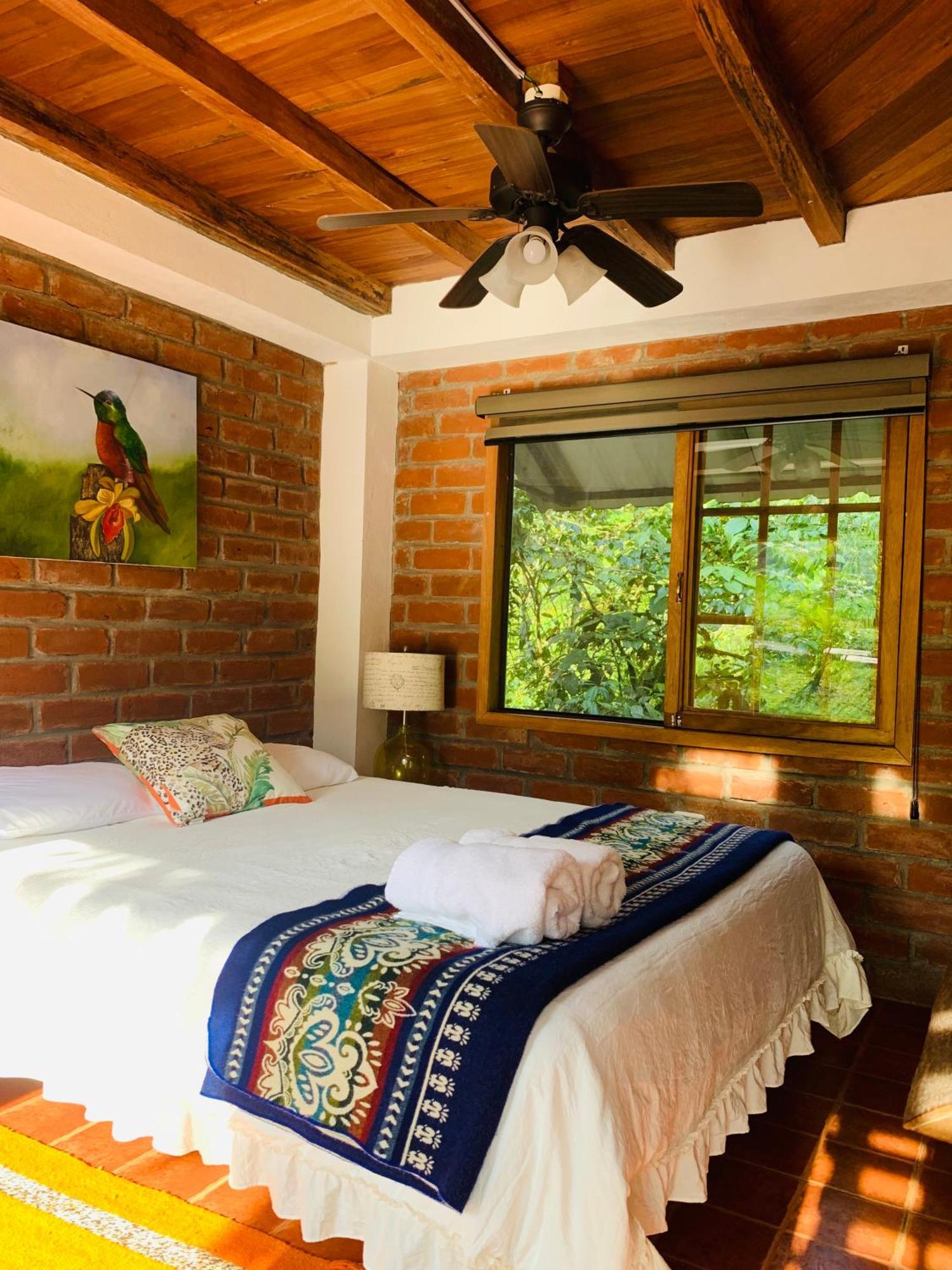 La Casa Del Rio B&B 普约 外观 照片