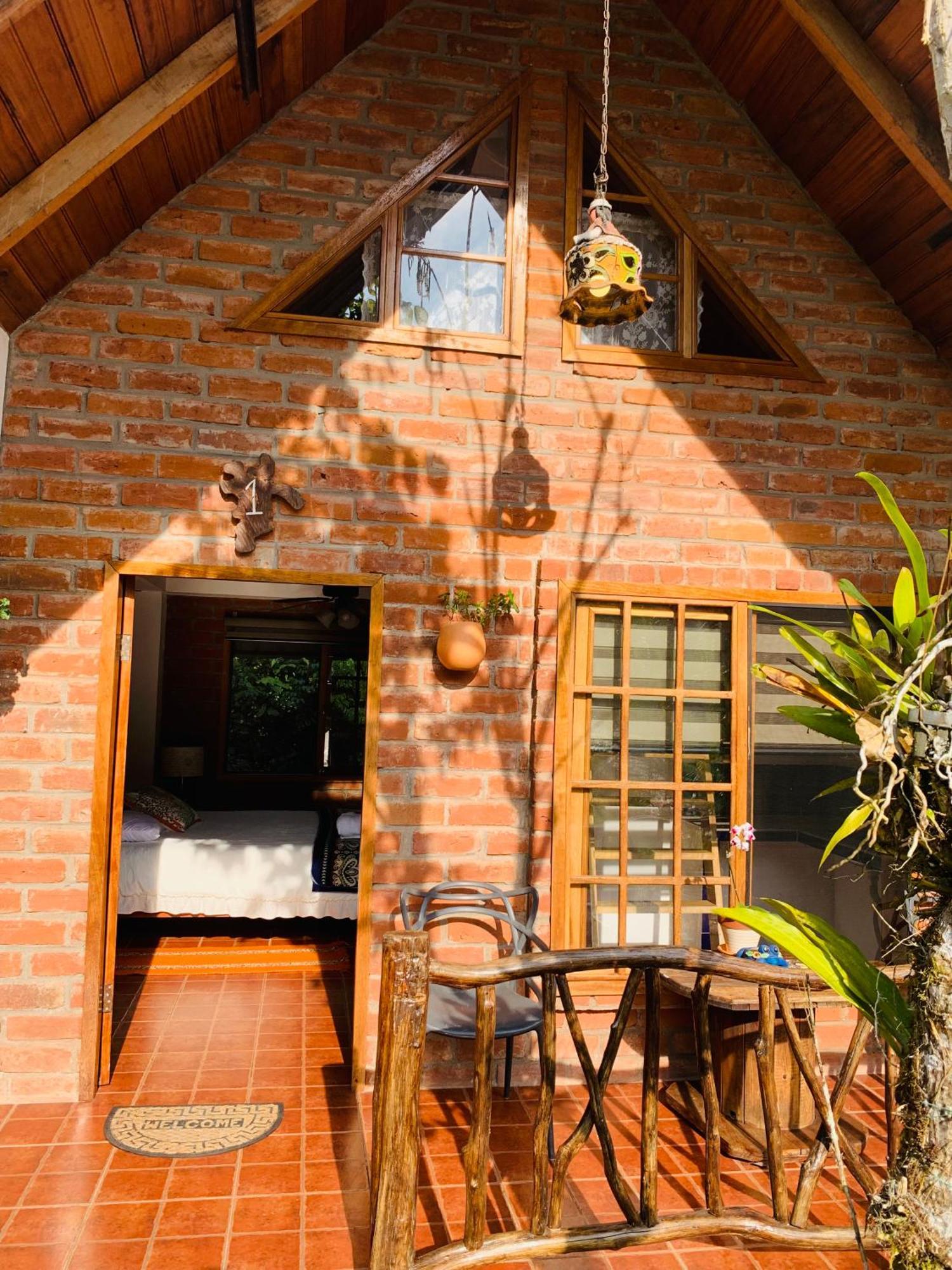 La Casa Del Rio B&B 普约 外观 照片