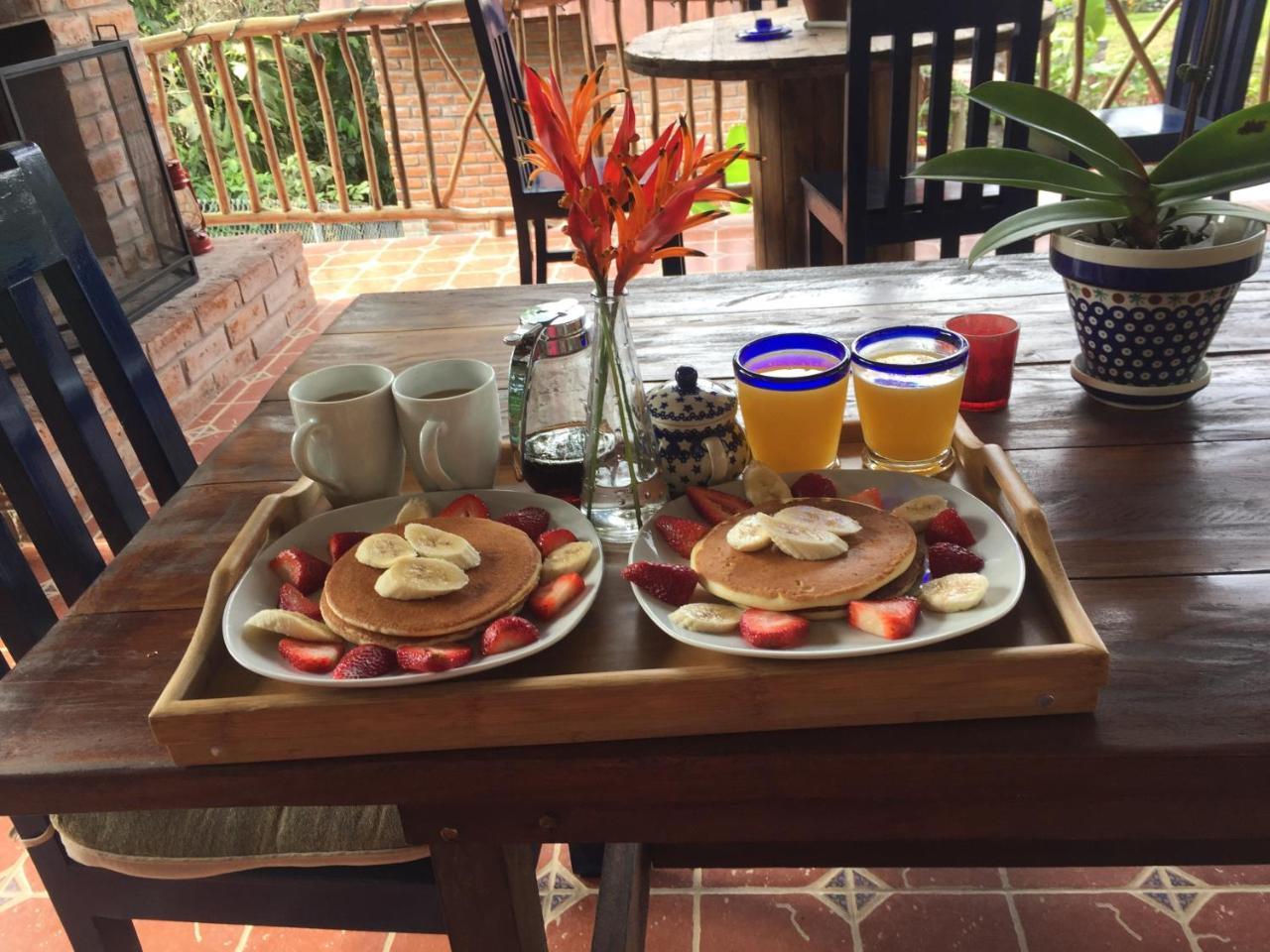 La Casa Del Rio B&B 普约 外观 照片